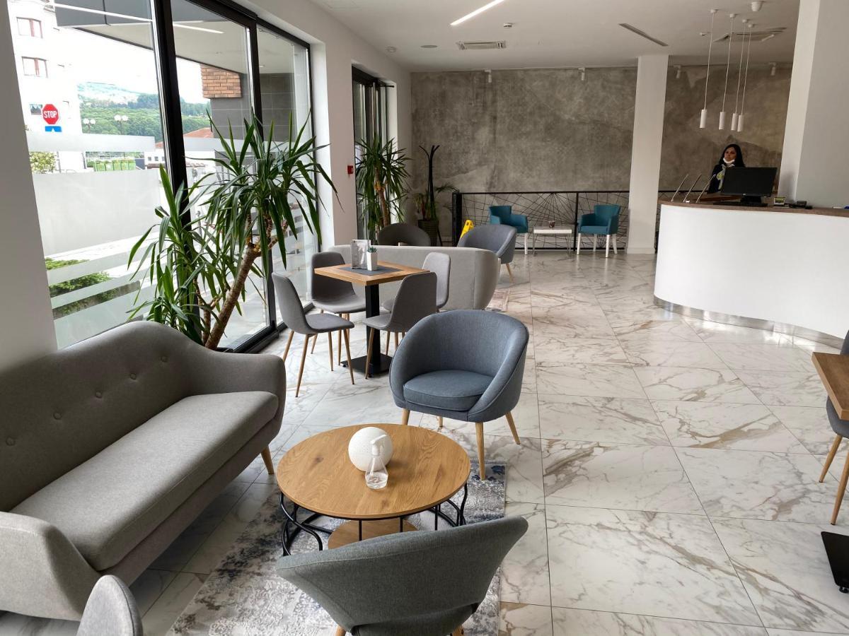 Ig Hotel Gornji Milanovac Eksteriør billede